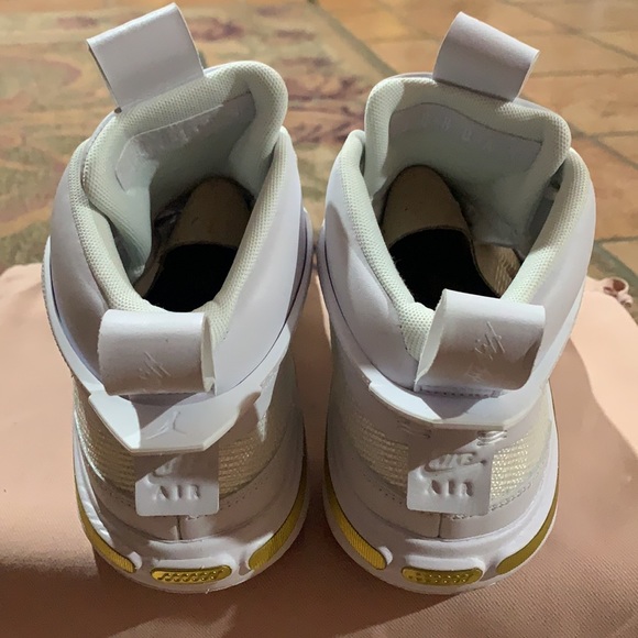 AIR JORDAN 36 SE “GLORY” LUXURY SNEAKERS (PREMIUM) - Picture 4 of 14